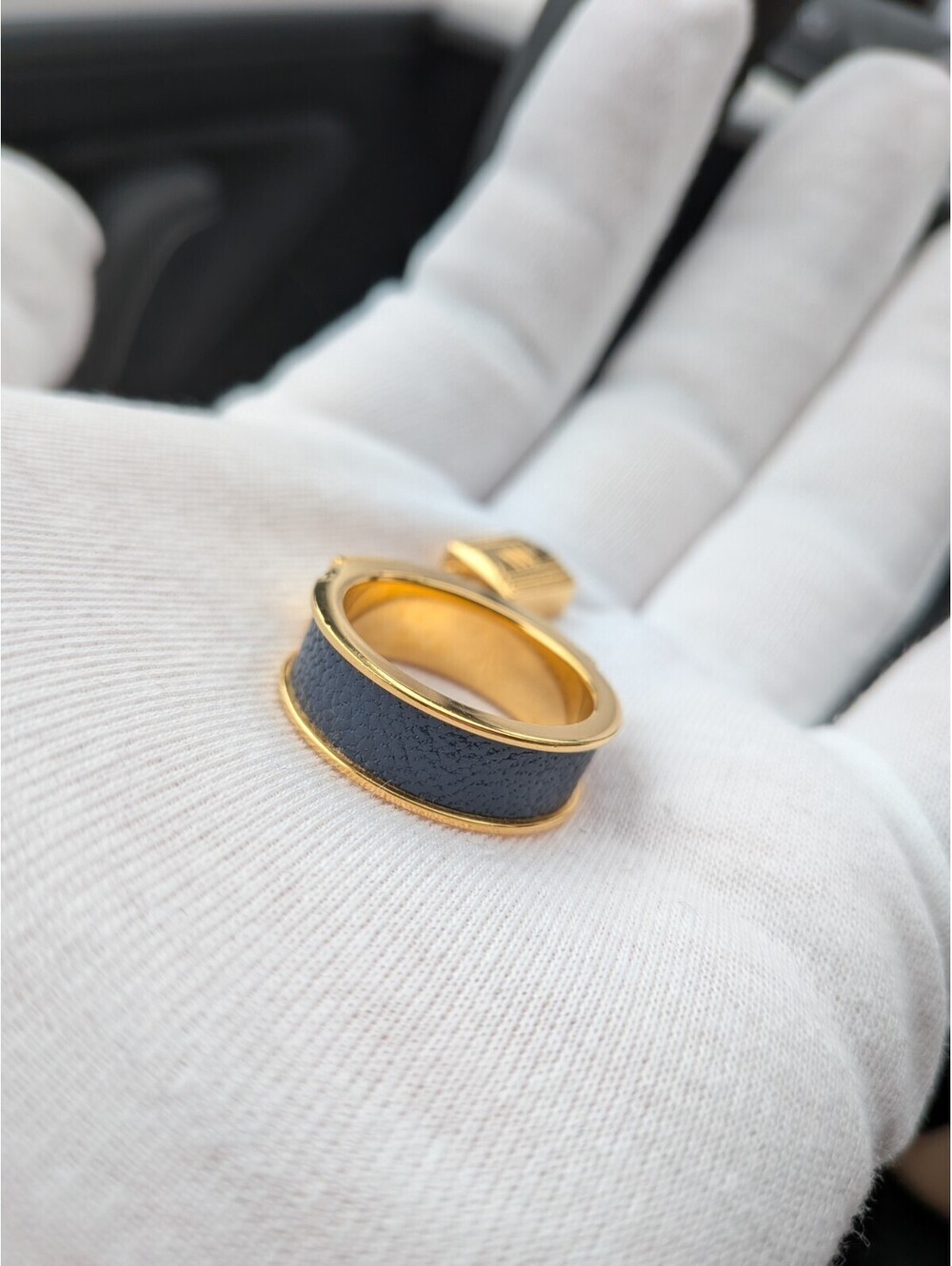 Authentic HERMES Navy / Dark Blue Kelly Scarf Ring Gold Tone Leather Charm
